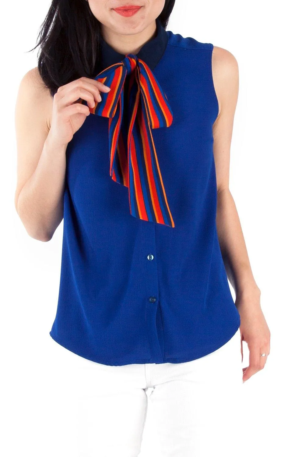 3881 // ROSE Sleeveless Button-Down Shirt
