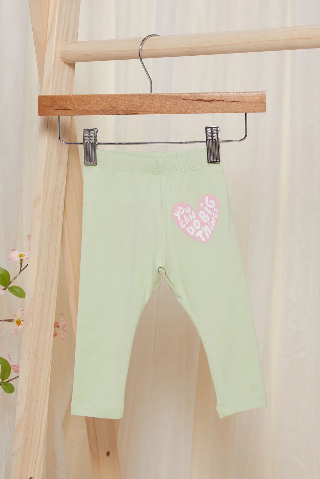 Infant Girls  Green Heart Placement Leggings